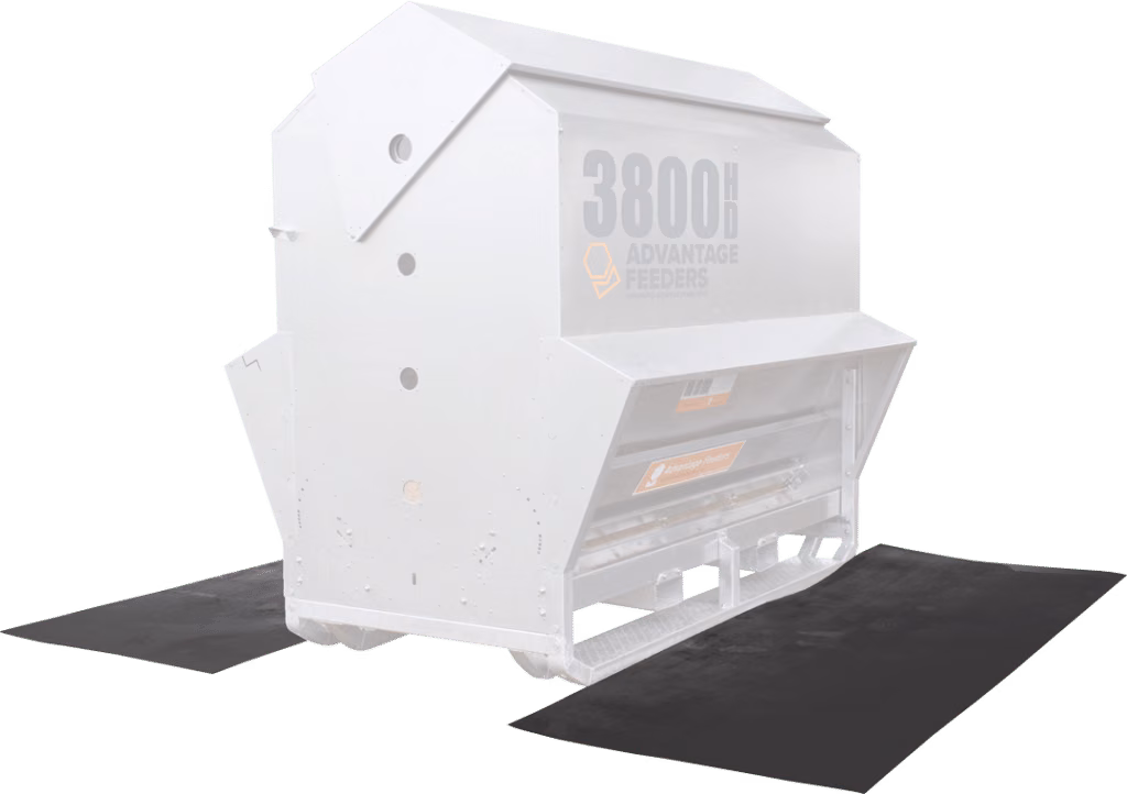 3800HD Advantage Feeder shown standing on black rubber mats.